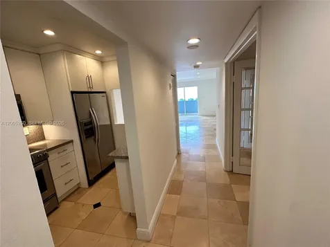 1250 Lincoln Road Miami Beach FL 33139