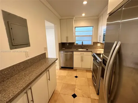 1250 Lincoln Road Miami Beach FL 33139