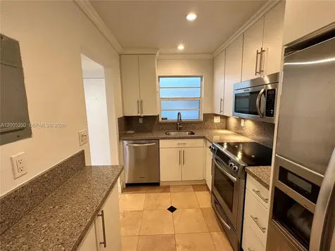 1250 Lincoln Road Miami Beach FL 33139