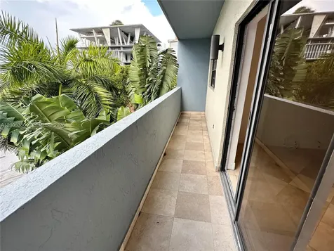 1250 Lincoln Road Miami Beach FL 33139