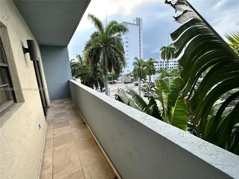 1250 Lincoln Road Miami Beach FL 33139