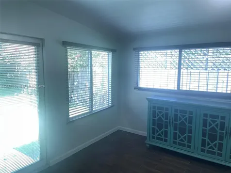 554 NE 74th Street Miami FL 33138