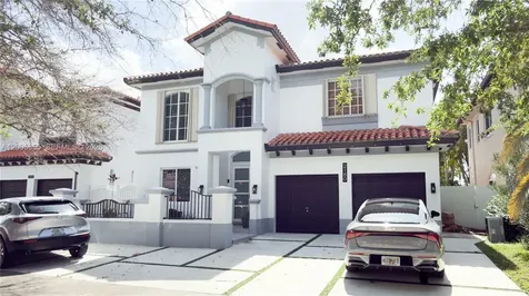 2180 SW 152nd Place Miami FL 33185