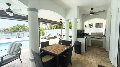 2180 SW 152nd Place Miami FL 33185
