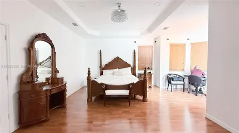 2180 SW 152nd Place Miami FL 33185