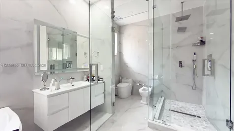 2180 SW 152nd Place Miami FL 33185