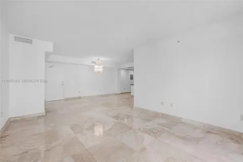 7501 E Treasure Drive North Bay Village FL 33141