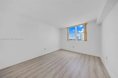 7501 E Treasure Drive North Bay Village FL 33141