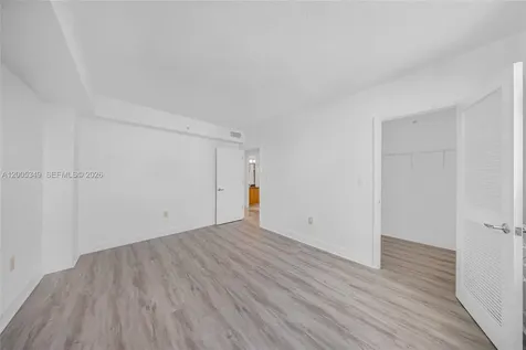 7501 E Treasure Drive North Bay Village FL 33141