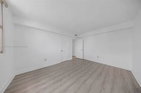 7501 E Treasure Drive North Bay Village FL 33141