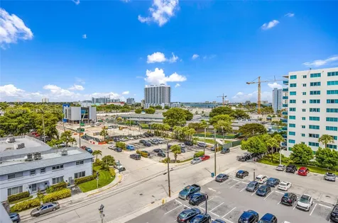 7501 E Treasure Drive North Bay Village FL 33141