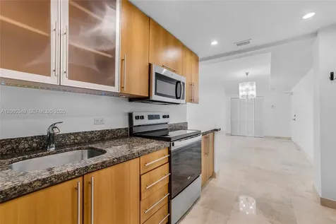 7501 E Treasure Drive North Bay Village FL 33141