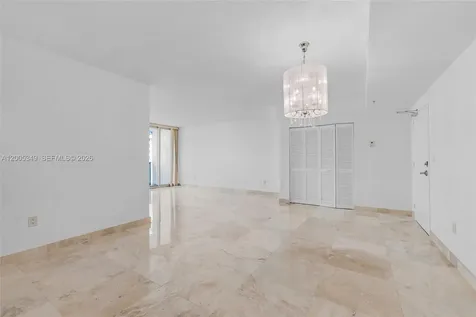 7501 E Treasure Drive North Bay Village FL 33141