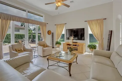 3911 SW 186th Avenue Miramar FL 33029