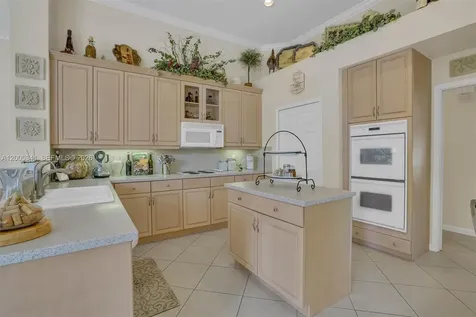 3911 SW 186th Avenue Miramar FL 33029
