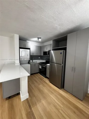 7928 Harding Avenue Miami Beach FL 33141