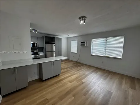 7928 Harding Avenue Miami Beach FL 33141