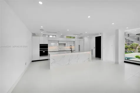 3222 NE 7th Street Pompano Beach FL 33062