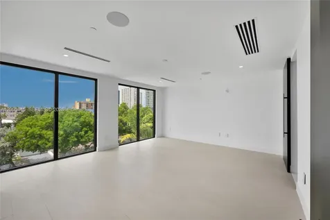 3222 NE 7th Street Pompano Beach FL 33062