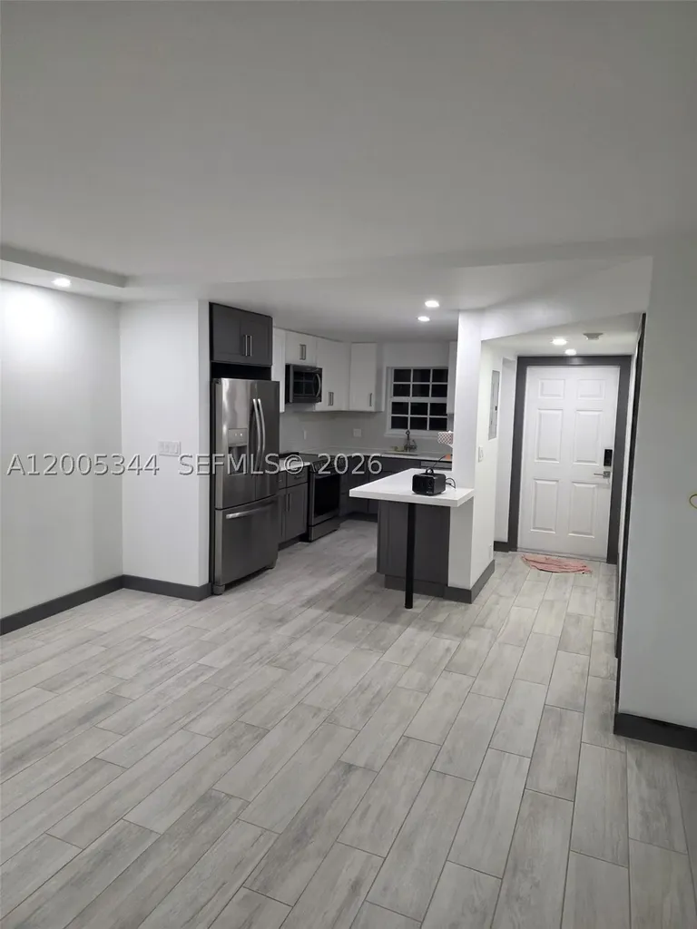 660 Tennis Club Drive Fort Lauderdale FL 33311