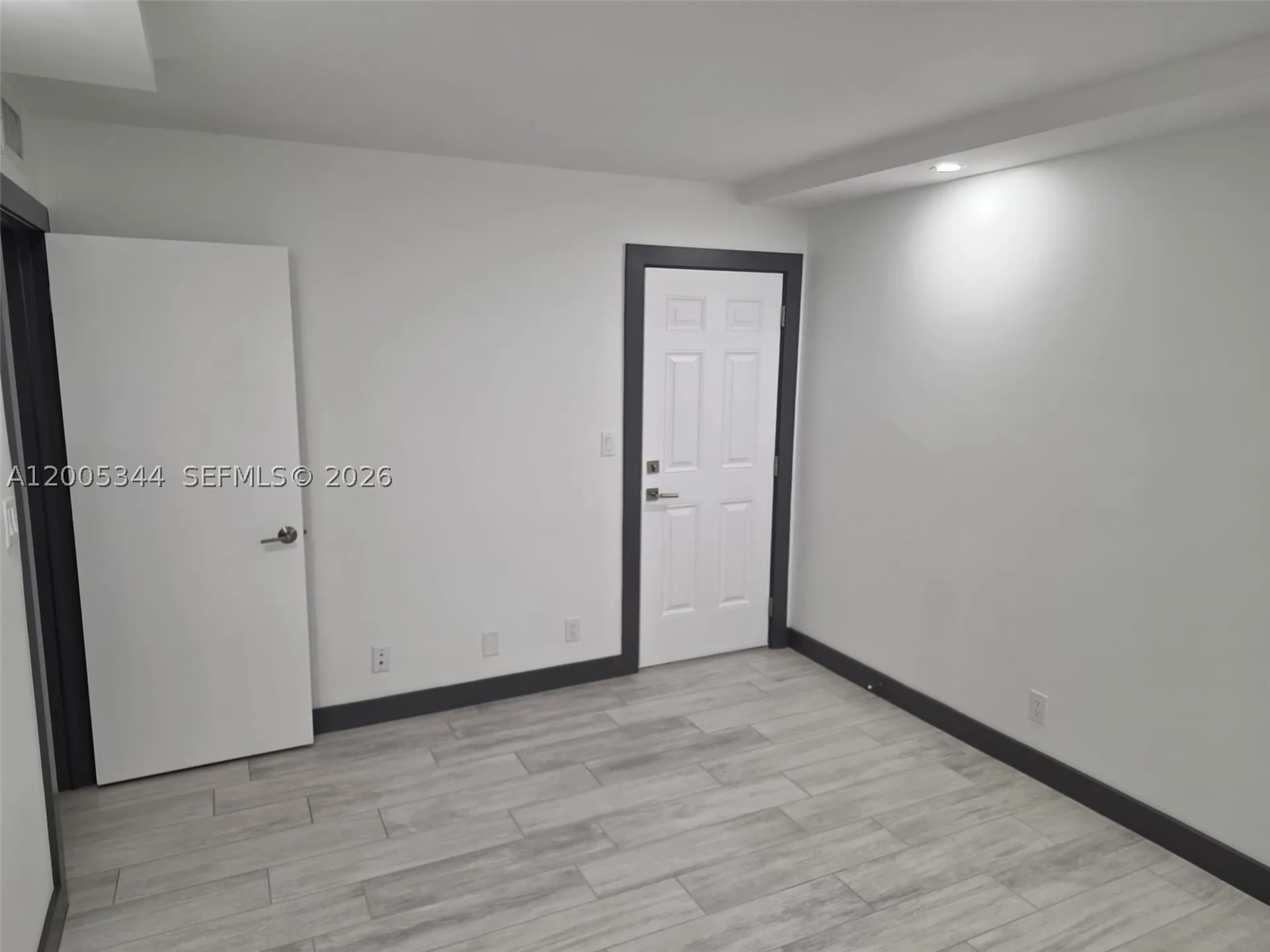 660 Tennis Club Drive Fort Lauderdale FL 33311