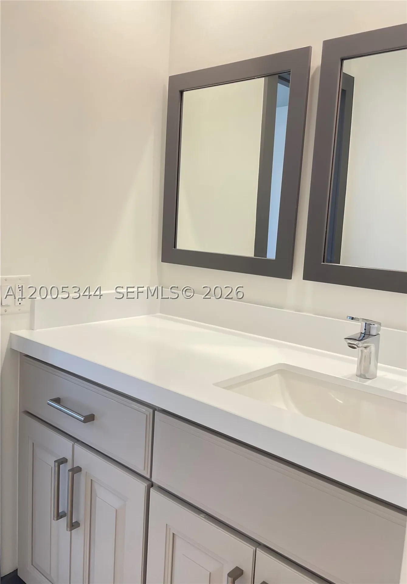 660 Tennis Club Drive Fort Lauderdale FL 33311