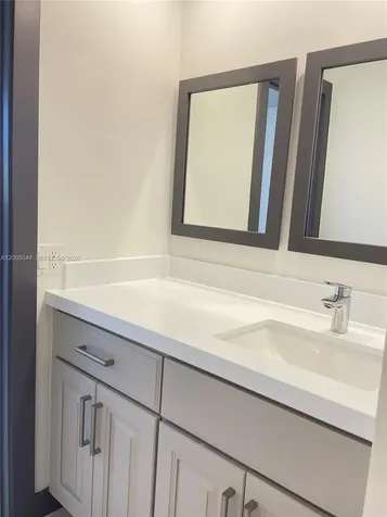 660 Tennis Club Drive Fort Lauderdale FL 33311
