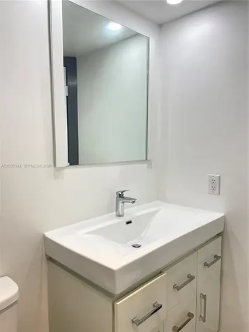 660 Tennis Club Drive Fort Lauderdale FL 33311