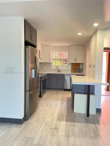 660 Tennis Club Drive Fort Lauderdale FL 33311