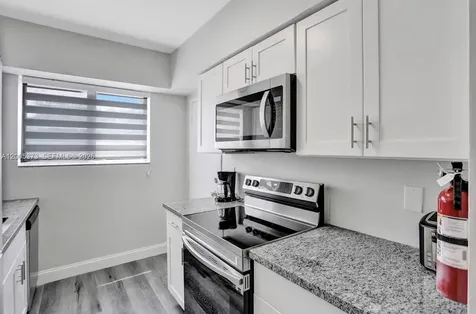 10002 E Bay Harbor Drive Bay Harbor Islands FL 33154