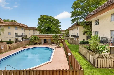 8550 SW 109th Avenue Miami FL 33173
