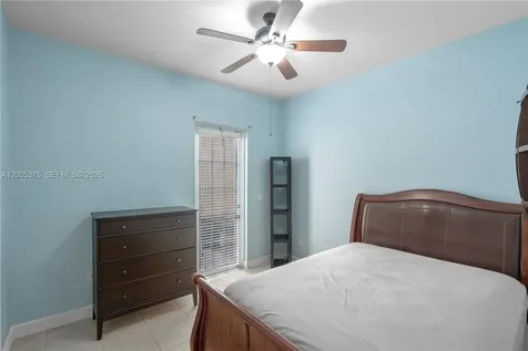 623 SW 146th Terrace Pembroke Pines FL 33027