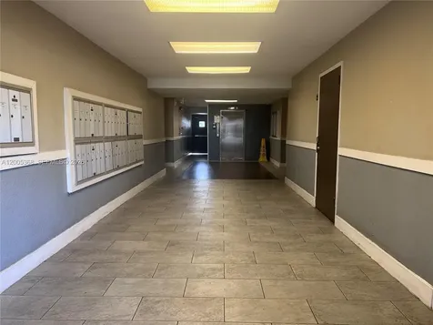 496 NW 165th Street Road Miami FL 33169