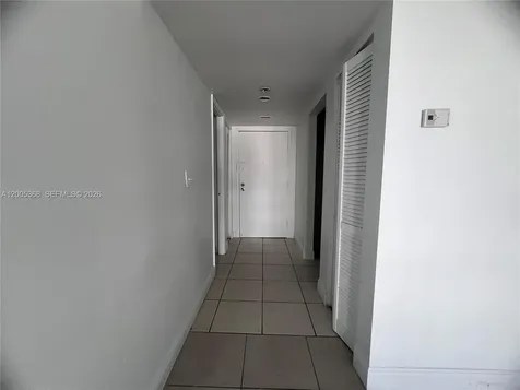 496 NW 165th Street Road Miami FL 33169