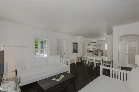 1005 9th Street Miami Beach FL 33139