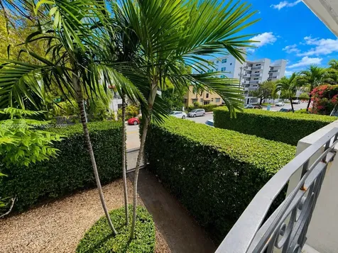 1005 9th Street Miami Beach FL 33139