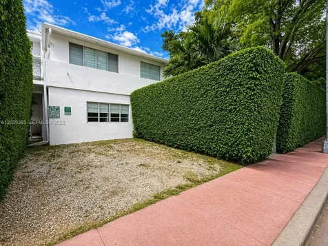 1005 9th Street Miami Beach FL 33139