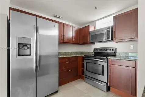 7285 SW 90th Street Miami FL 33156