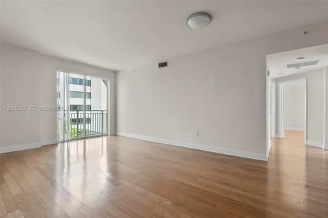 7285 SW 90th Street Miami FL 33156