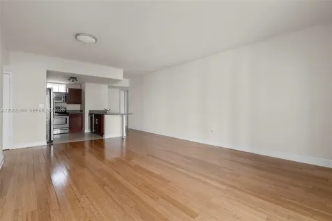 7285 SW 90th Street Miami FL 33156
