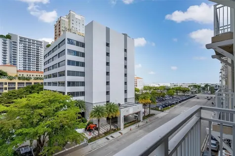 7285 SW 90th Street Miami FL 33156