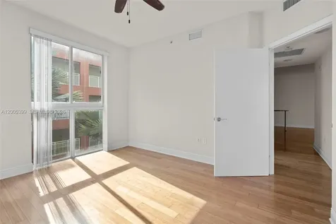 7285 SW 90th Street Miami FL 33156