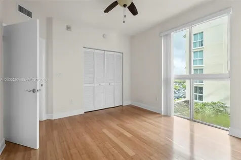 7285 SW 90th Street Miami FL 33156