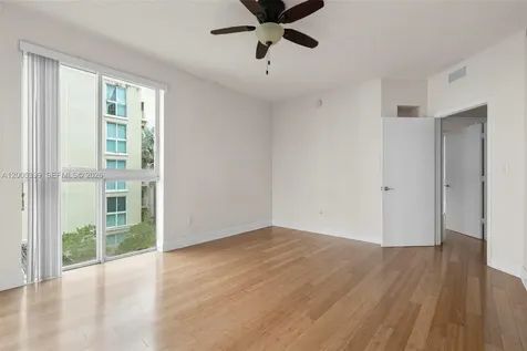 7285 SW 90th Street Miami FL 33156