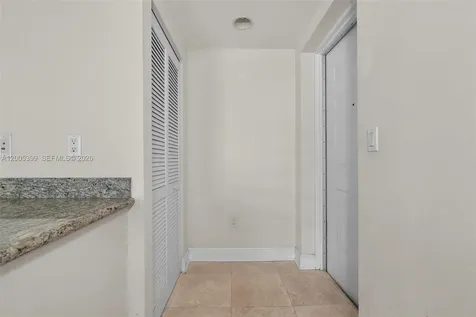 7285 SW 90th Street Miami FL 33156