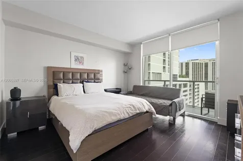 500 Brickell Avenue Miami FL 33131