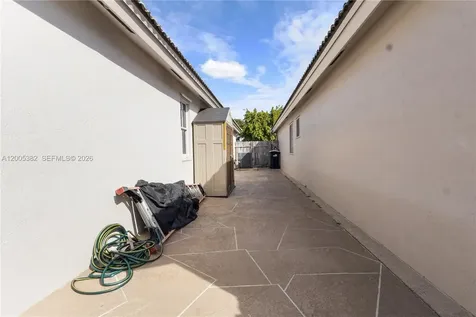 8218 SW 163rd Place Miami FL 33193