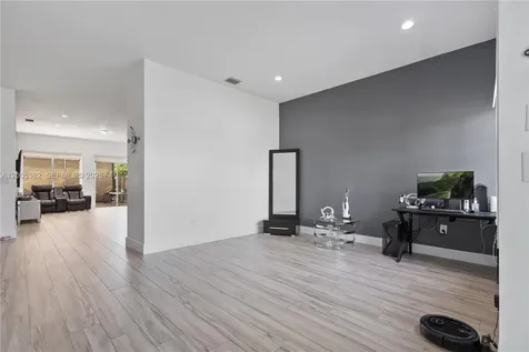 8218 SW 163rd Place Miami FL 33193