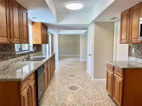 13425 NW 10th Street Sunrise FL 33323