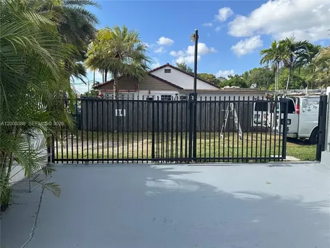 1765 SW 21st Street Miami FL 33145